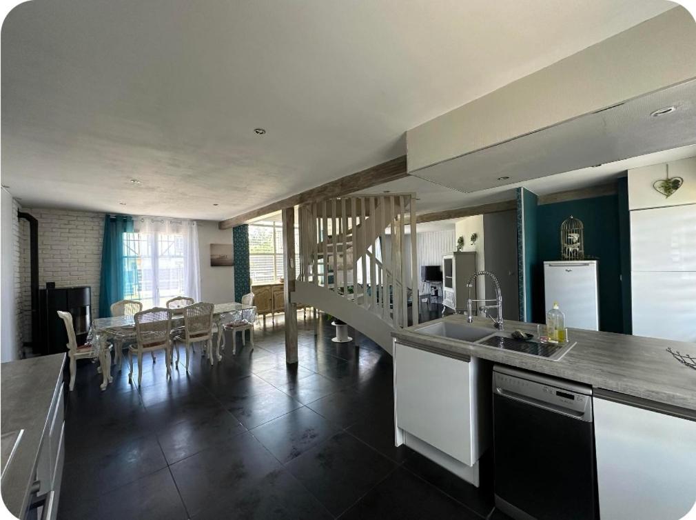 Charmante Maison Comme Chez Soi Saint-Amand-sur-Fion Eksteriør bilde